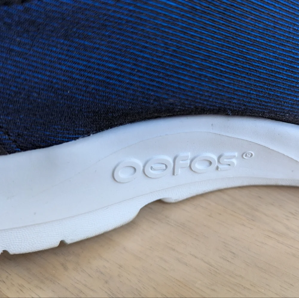 OOFOS Men's OOmg eeZee Low Shoe -Men's Size‎ 12